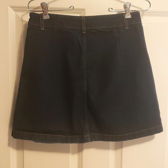 H&M Denim Mini Skirt - Picture 2 of 6